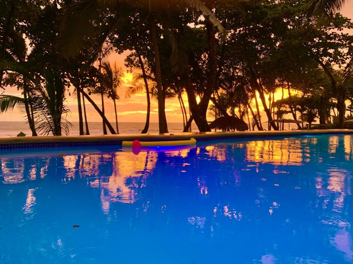 Hotel Beachfront Vista Hermosa ハコ エクステリア 写真
