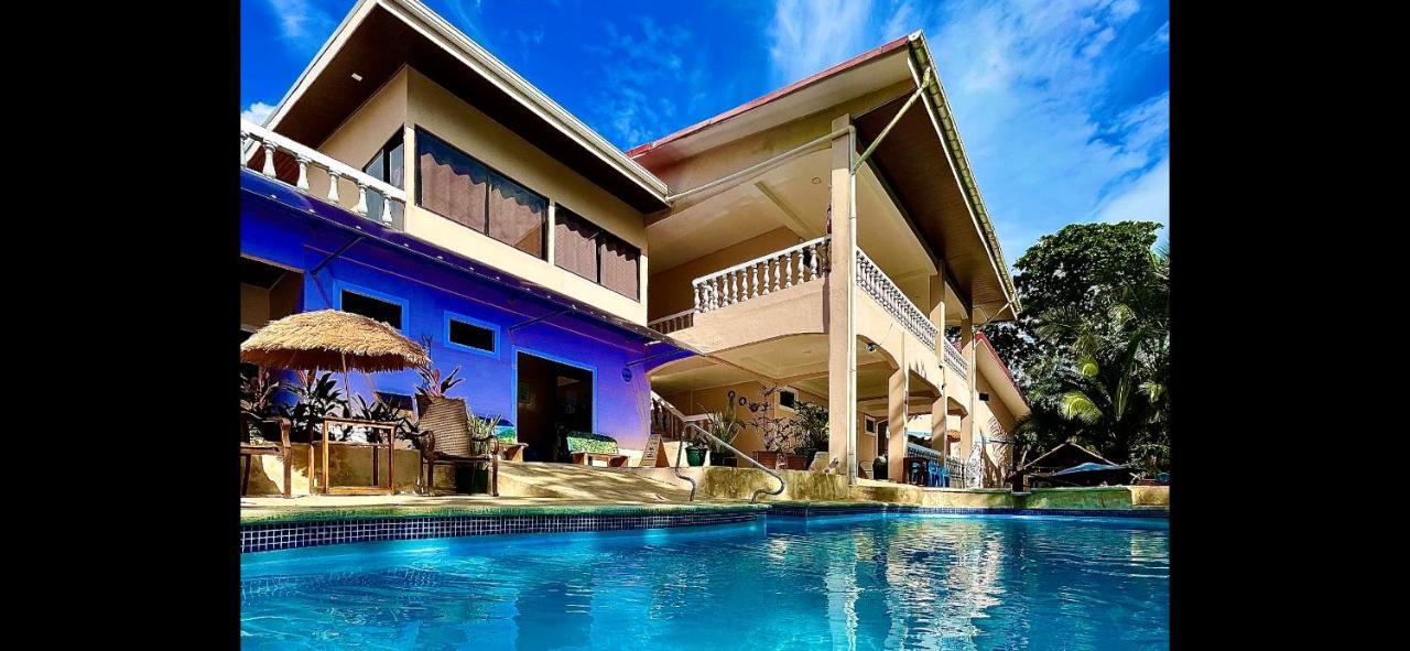 Hotel Beachfront Vista Hermosa ハコ エクステリア 写真